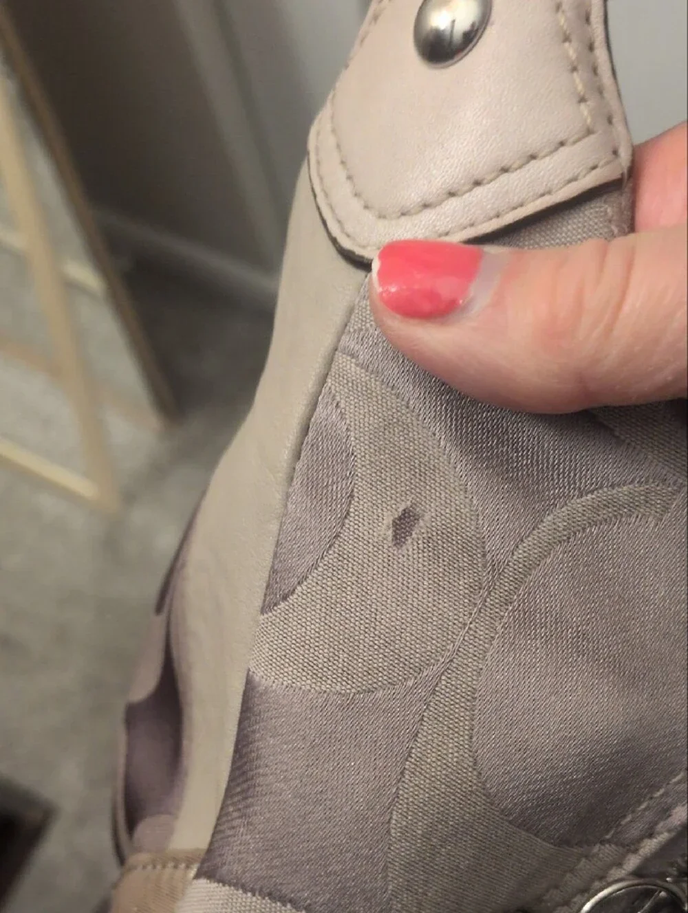Coach shoulder hobo